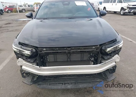 2024 Honda Accord Hybrid Sport-L z USA, uszkodzony, nr VIN 1HGCY2F7XRA089655